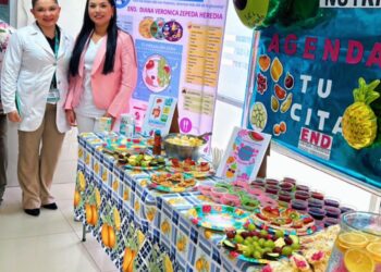 Brinda UMF No.11 del IMSS en Baja California Sur información sobre planes alimenticios y educación nutricional a derechohabientes 