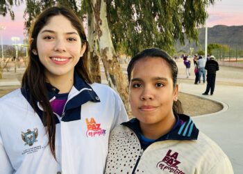 CANOISTAS LISTAS PARA TOMA DE TIEMPO A JUEGOS PANAMERICANOS