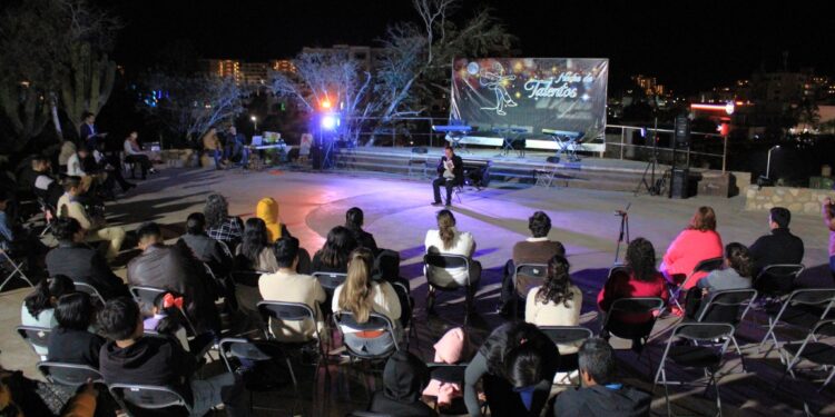 A través del ICA se presentó el programa “Letras en Plenilunio, Ecos de Luna” en CSL