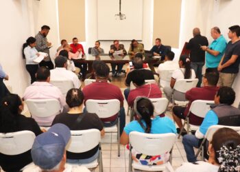 Gobierno de Los Cabos refuerza apoyo a comerciales de tianguis en Cabo San Lucas