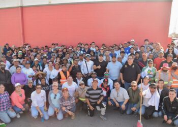 Más 100 personas se unieron a la Jornada Masiva de Limpieza en la Delegación de CSL