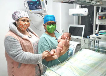 PRESENTAN HOSPITALES DE BCS TRES NACIMIENTOS DURANTE LA VÍSPERA DEL 2025