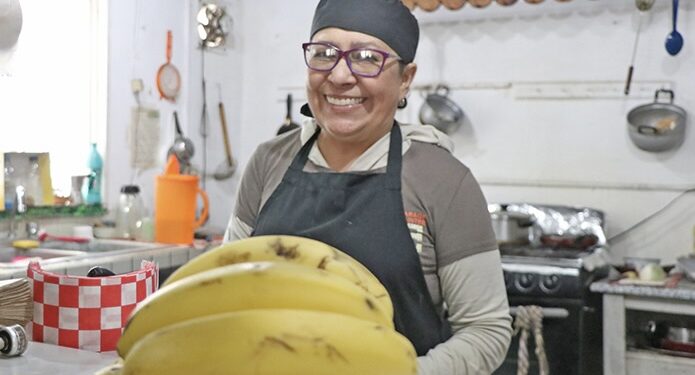 CAPACITÓ COEPRIS A MÁS DE 10 MIL MANEJADORES DE ALIMENTOS DURANTE EL 2024 