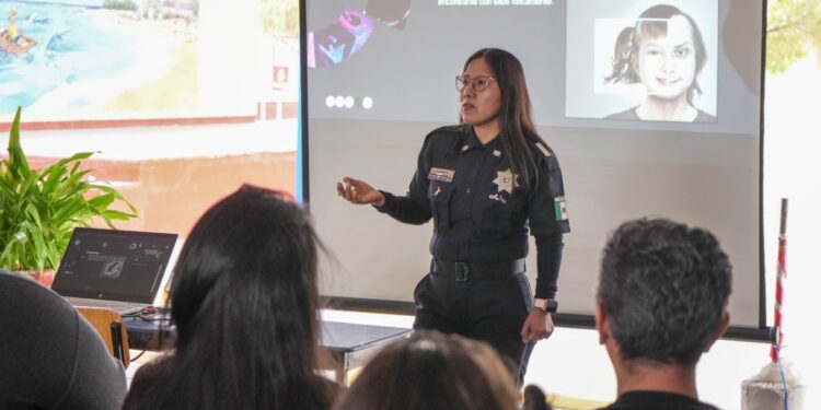 SENSIBILIZA SSPE A PADRES DE FAMILIA PARA EVITAR SEAN VÍCTIMAS DE DELITOS CIBERNÉTICOS