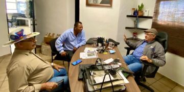 La Coordinación de Obras Publicas mejora movilidad y seguridad vial en la colonia 4 de Marzo en CSL