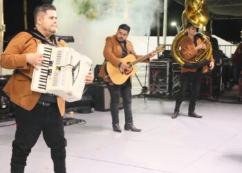 Más de 200 artistas locales participarán en los foros del Carnaval La Paz 2025