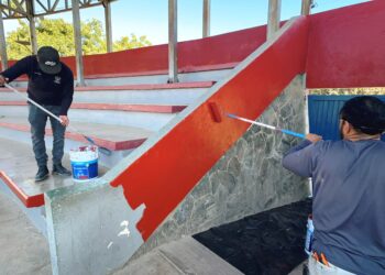 Rehabilita Servicios Públicos el estadio de béisbol en Todos Santos