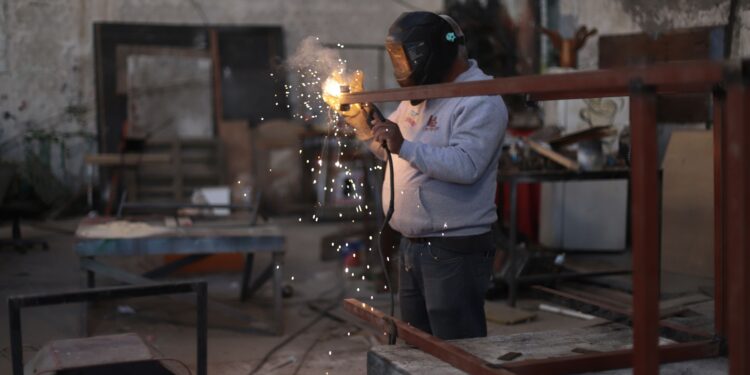 Avanza la elaboración de los Carros Alegóricos del Carnaval La Paz 2025