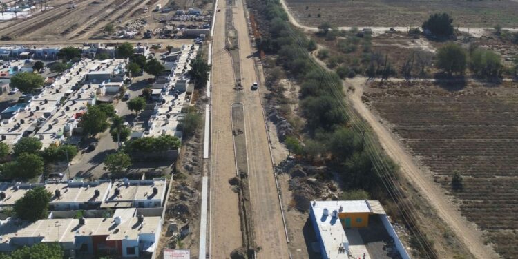 Supervisa Milena Quiroga avances en la obra del bulevar Altamira