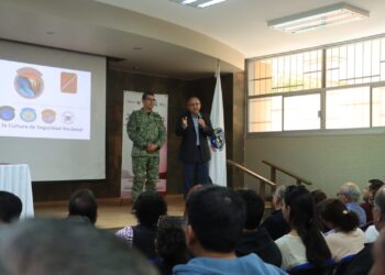 SEDENA imparte conferencia en la UABCS sobre el rol de las Fuerzas Armadas en la Seguridad Nacional