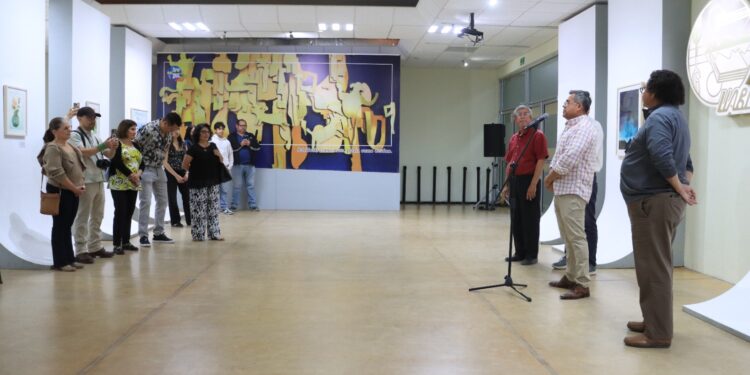 Inauguran en la UABCS exposición colectiva de acuarela