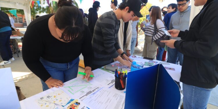 UABCS realiza Primera Feria de Derechos Universitarios