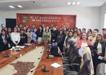 Capacita Catastro Los Cabos a 60 Notarias de Baja California Sur