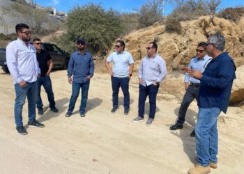 Realiza Zofemat recorrido por playa Las Viudas; buscan mejorar espacios públicos