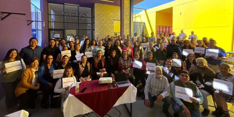 Concluye SEDIF taller para la erradicación de las violencias 