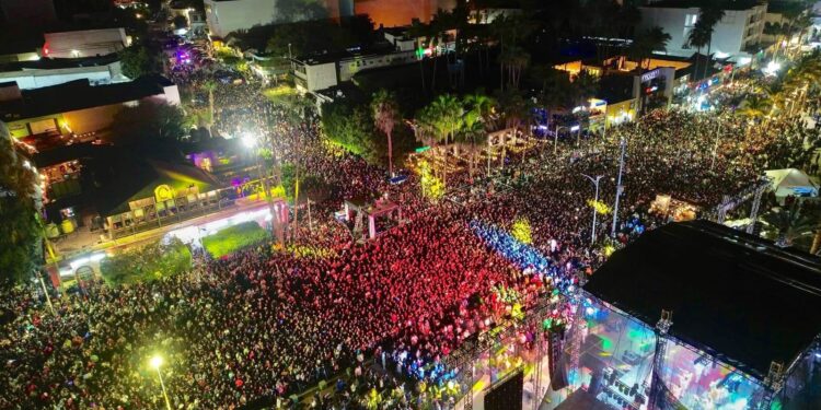 Con saldo blanco, concluye en BCS el Carnaval La Paz 2025; alrededor de 99 mil personas asistieron