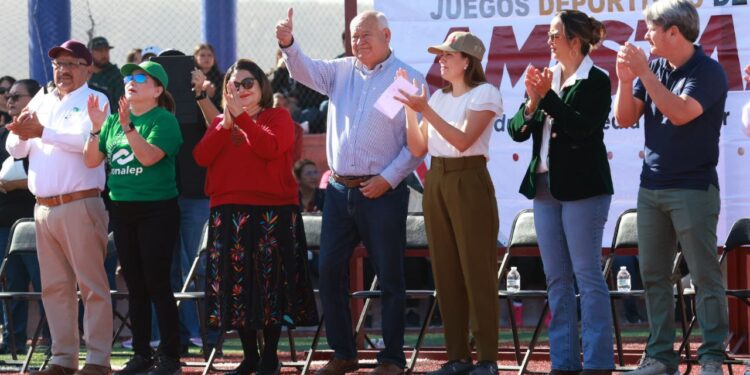 El gobernador Víctor Castro puso en marcha en La Paz los Juegos Deportivos de la Amistad