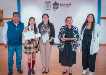 SE DESARROLLA CON ÉXITO EL CONCURSO MUNICIPAL DE DECLAMACIÓN 2025