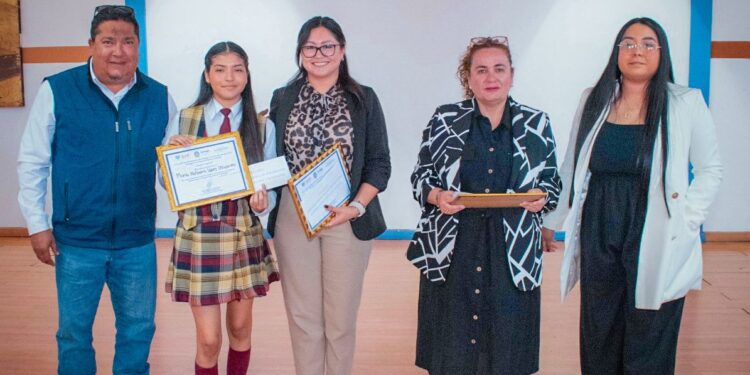 SE DESARROLLA CON ÉXITO EL CONCURSO MUNICIPAL DE DECLAMACIÓN 2025