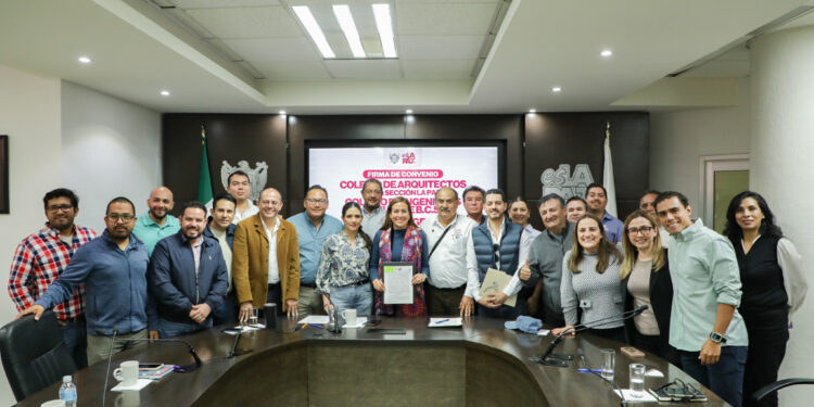 Milena Quiroga firma convenio con arquitectos e ingenieros para fortalecer la cartera de proyectos prioritarios en La Paz