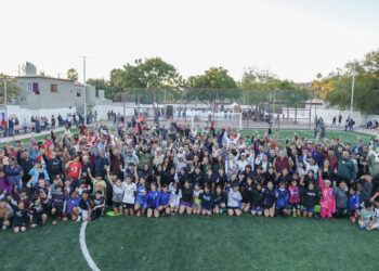 Milena Quiroga inaugura el parque de la colonia Guadalupe Victoria