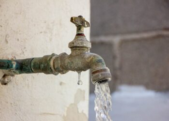 Abastece OOMSAPAS agua potable a 98 colonias de La Paz