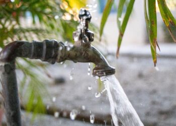 Abastece OOMSAPAS agua potable a 98 colonias de La Paz
