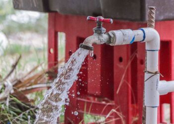 Abastece OOMSAPAS agua potable a 99 colonias de La Paz