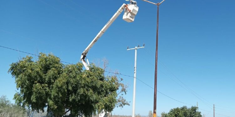 Gobierno Municipal de La Paz rehabilita espacios públicos en Melitón Albañez