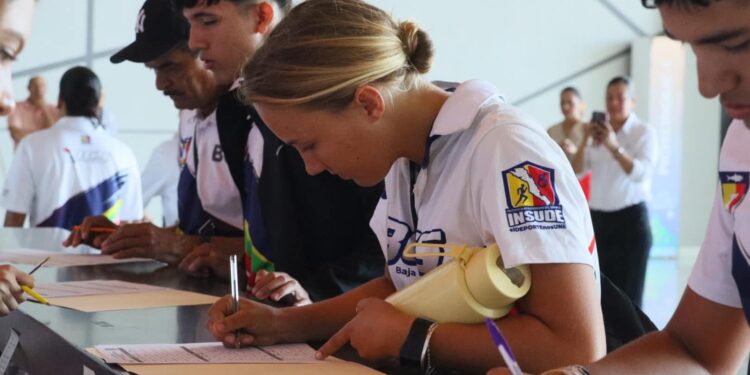 INSUDE CONVOCA A DEPORTISTAS PARA LA “BECA DEPORTIVA 2025” EN BAJA CALIFORNIA SUR