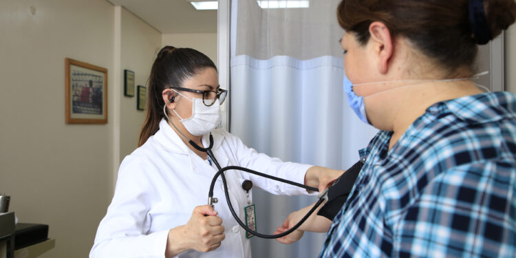 IMSS otorgó más de 741 mil atenciones a personas que viven con sobrepeso y obesidad en Unidades de Medicina Familiar