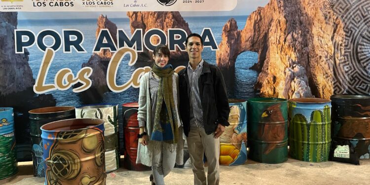 Artistas plásticos se sumaron a “Juntos por Los Cabos”; plasman su talento en contenedores de basura 