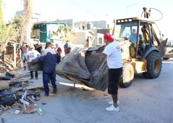 Realizan jornada de descacharrización en colonia Las Palmas de Cabo San Lucas