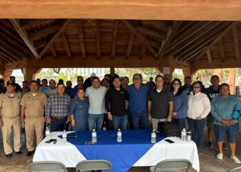 Por primera vez, pescadores pueden tramitar licencia de mar en Los Cabos