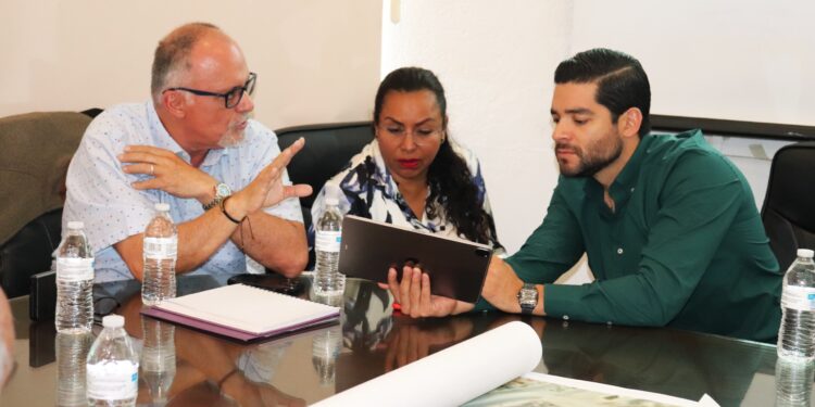Analizan proyecto para la construcción de una glorieta en El Tezal; buscan agilizar movilidad