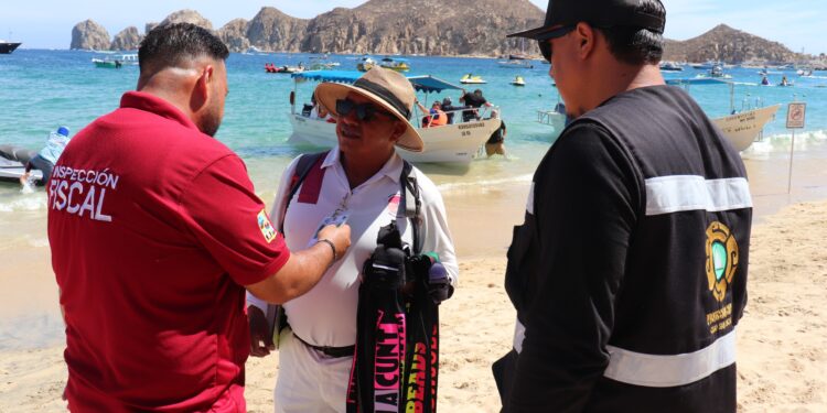 Por Spring break, supervisan puestos de seguridad y auxilio en playa El Médano 