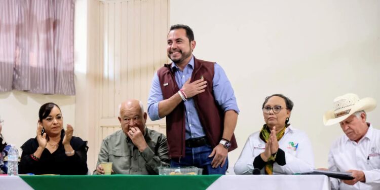 Anuncia Christian Agúndez entrega de apoyos a ganaderos y productores dentro de las Fiestas Tradicionales San José del Cabo 2025