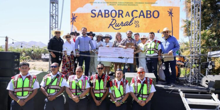 Asiste alcalde Christian Agúndez a “Sabor a Cabo Rural”; reconoció importancia de la gastronomía local  