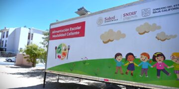 Supervisan avances de la Cocina Móvil en primaria de Cabo San Lucas