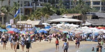 Prevén llegada de alrededor de 50 mil spring breakers a Los Cabos