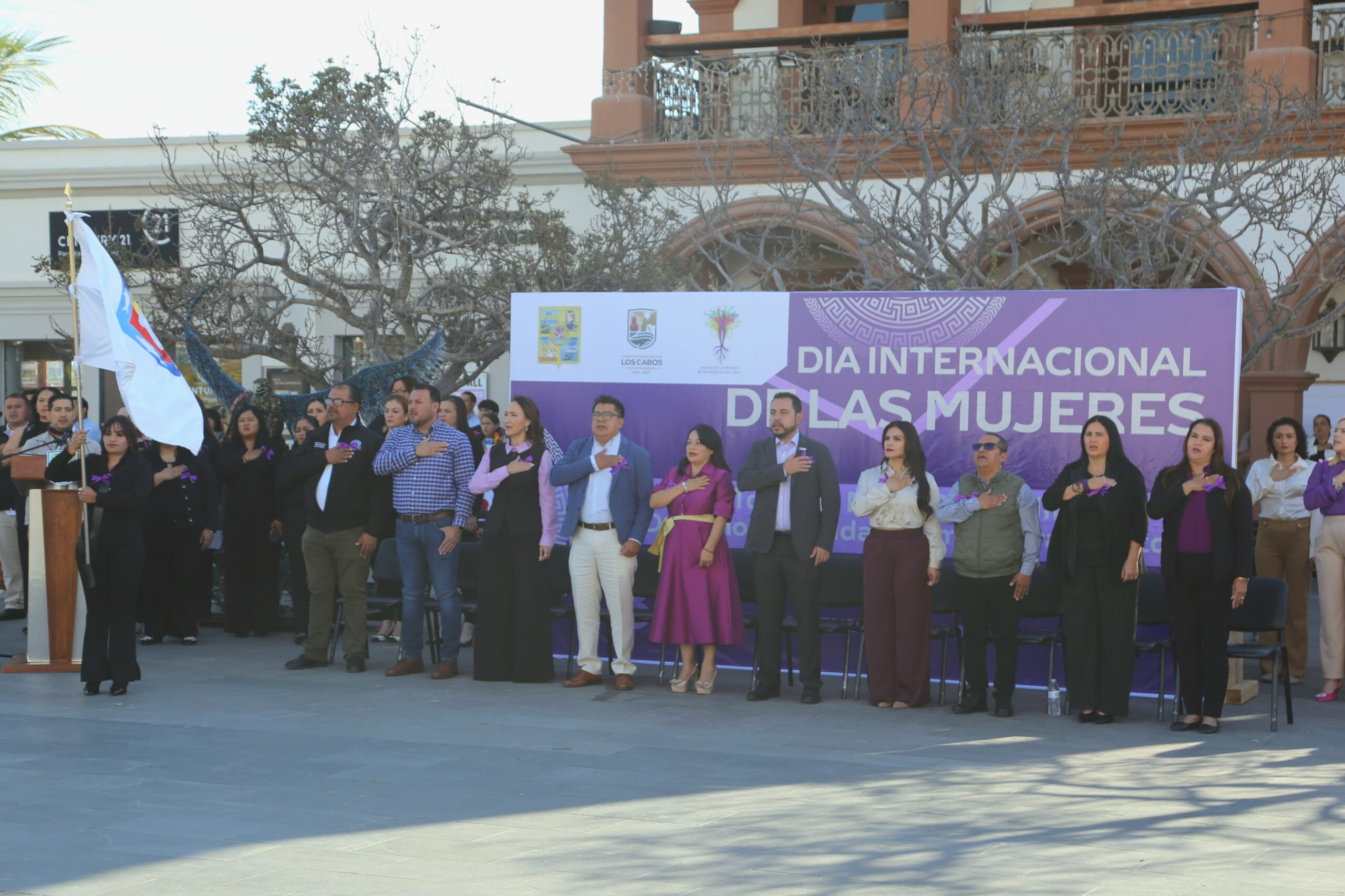 Reconoce alcalde Christian Agúndez lucha histórica de las mujeres