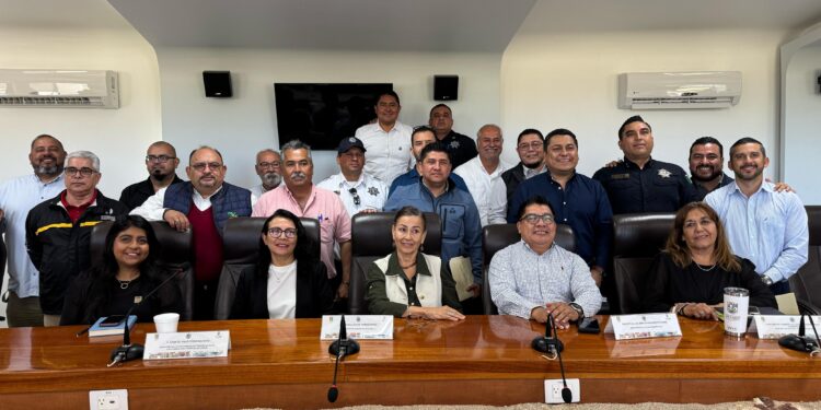 Firman convenio para erradicar violencia en escuelas de Los Cabos