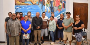 Atienden inquietudes de habitantes de Los Pozos, en Cabo San Lucas