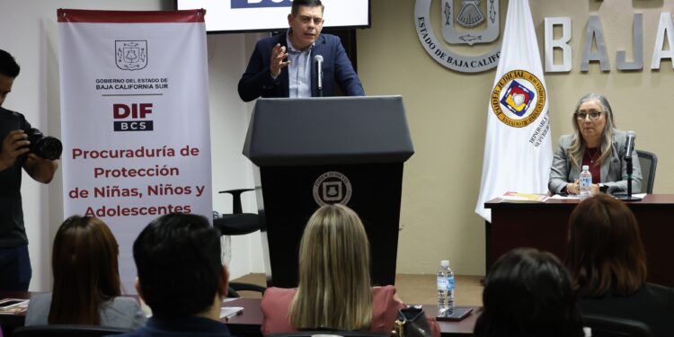 Inaugura SEDIF Primer Encuentro de Centros de Asistencia Social