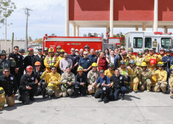 Refuerza Milena Quiroga cooperación con bomberos de California, Estados Unidos