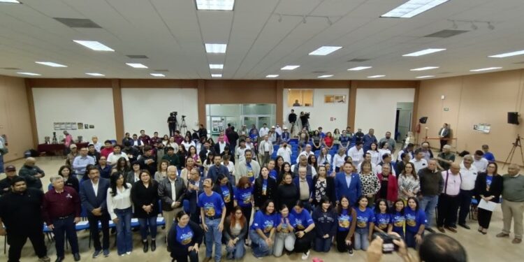 Inaugura gobernador Víctor Castro el Foro 2025 “+ Agua para BCS”, en la UABCS