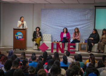 EDITH AGUILAR PARTICIPA EN CONVERSATORIO DEL INE SOBRE IGUALDAD SUSTANTIVA