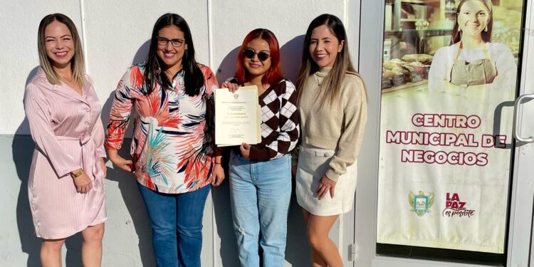 Ayuntamiento de La Paz impulsa la formación de futuros profesionista