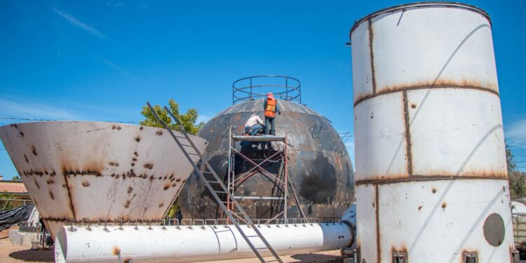 Avanza construcción del tanque elevado en la colonia Indeco