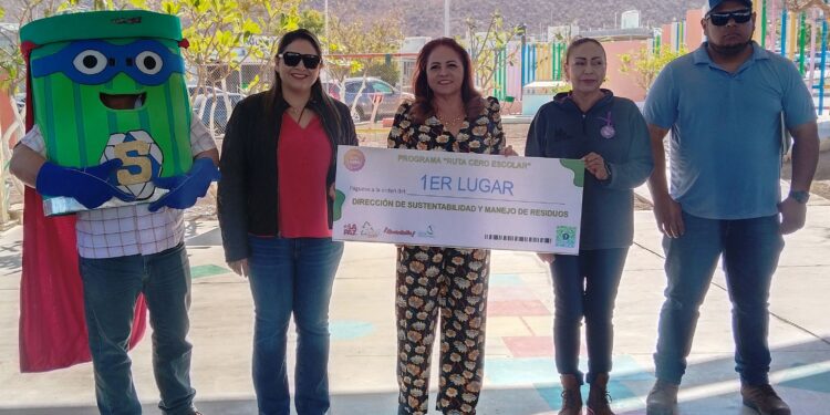 Ayuntamiento de La Paz premia a escuelas ganadoras del concurso “Ruta Cero Escolar”